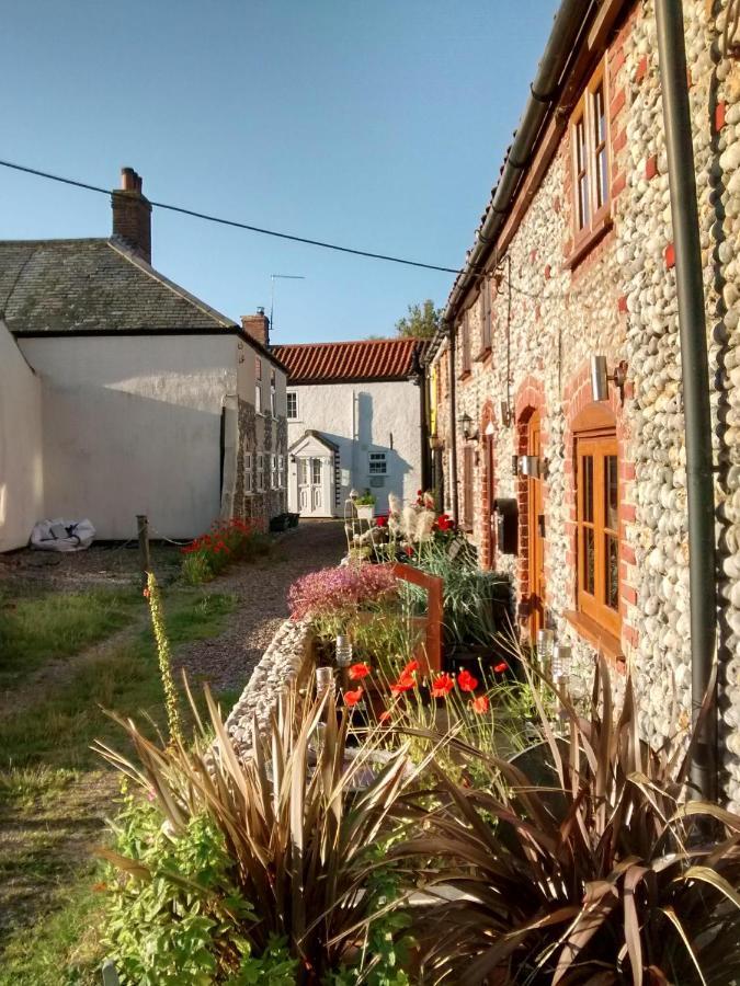 Mermaid Cottage, Historic House By The Sea 햄스비 외부 사진