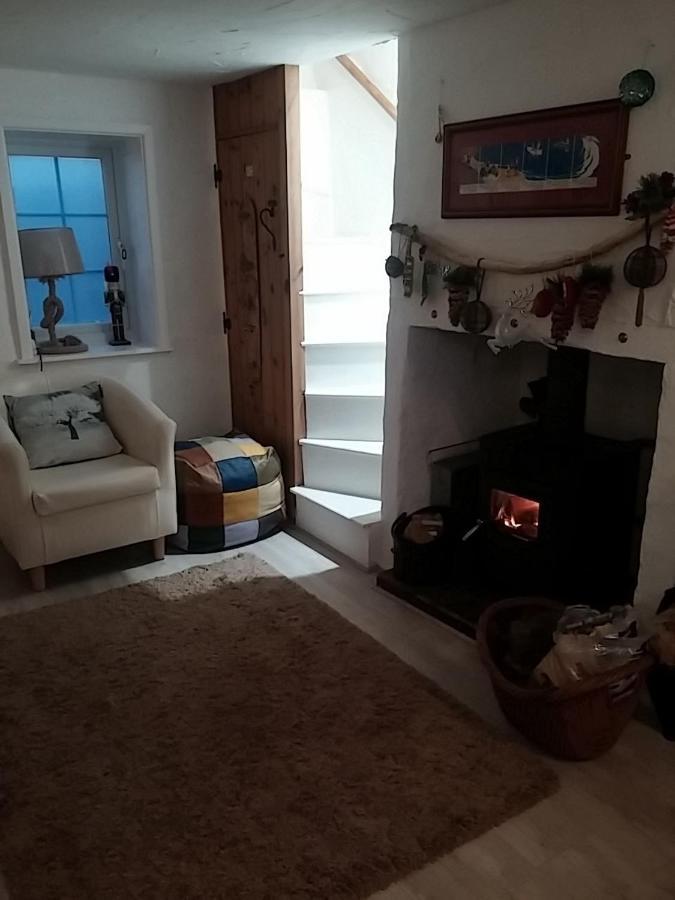 Mermaid Cottage, Historic House By The Sea 햄스비 외부 사진